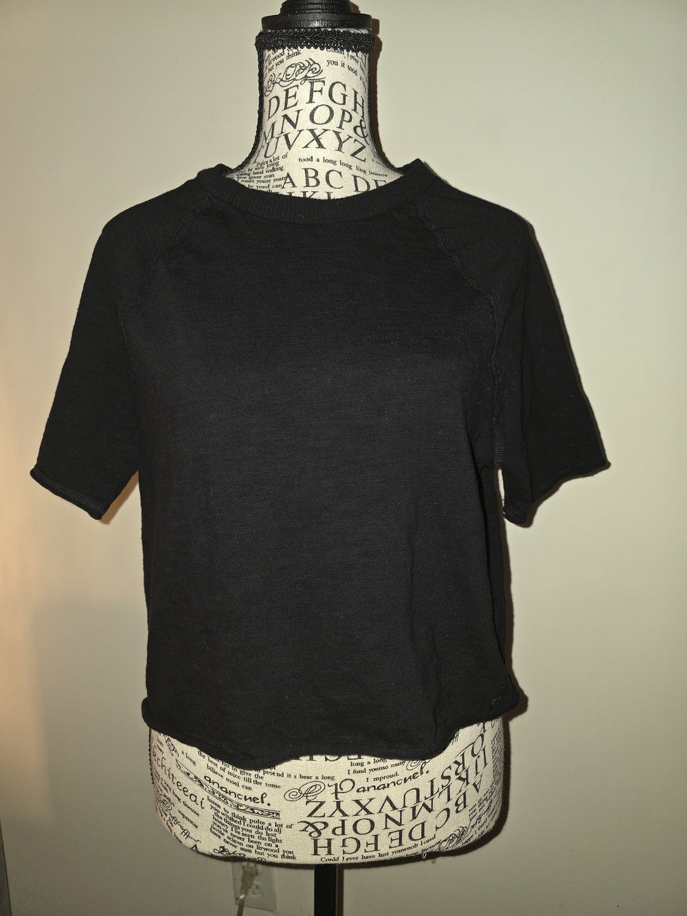 PINK Victoria's Secret Black Short Sleeve Crop Top